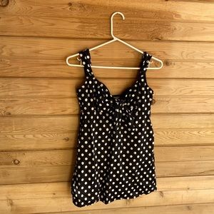 Croft & Barrow Swimdress. Black White. Size 10.